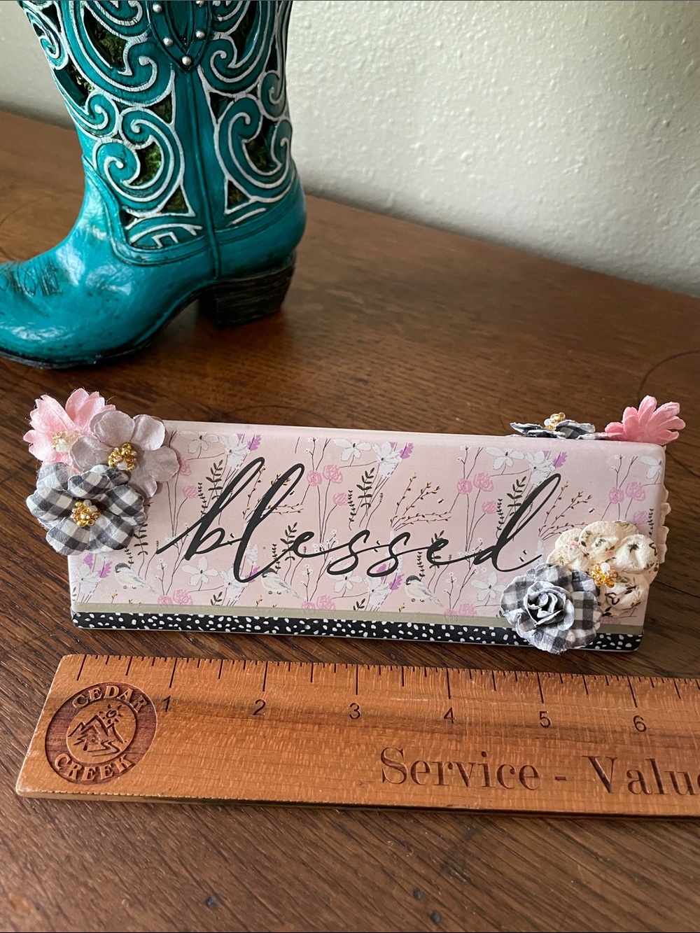 Blessed Ceramic 2-Sided Plaque Embellished with Little Fabric Flowers - Picture 5 of 8